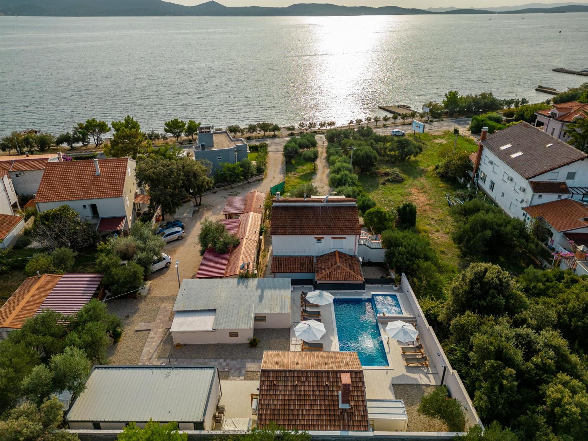 Camp Mrkva Mobile Homes With Pool Sukošan Exteriör bild